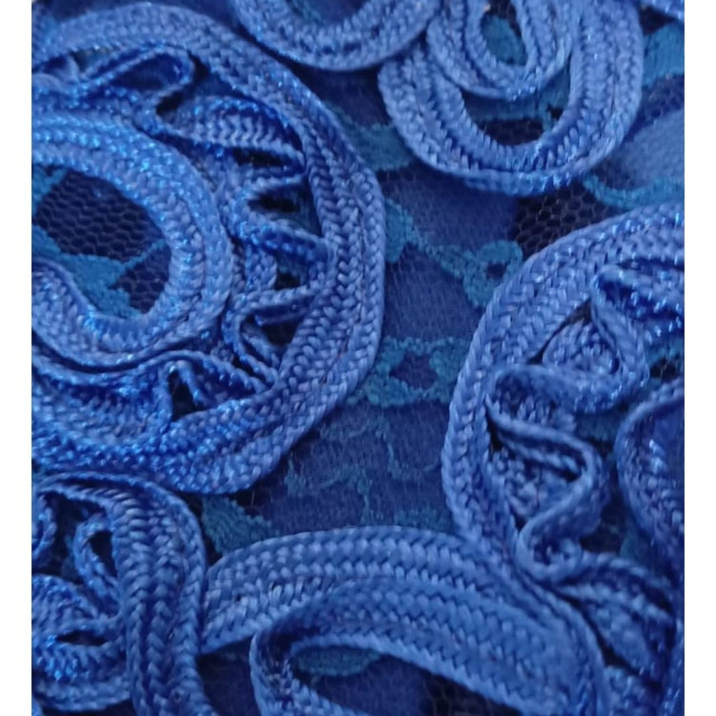 Vestido Azul Elegante Corte Sirena con Detalle de Volantes