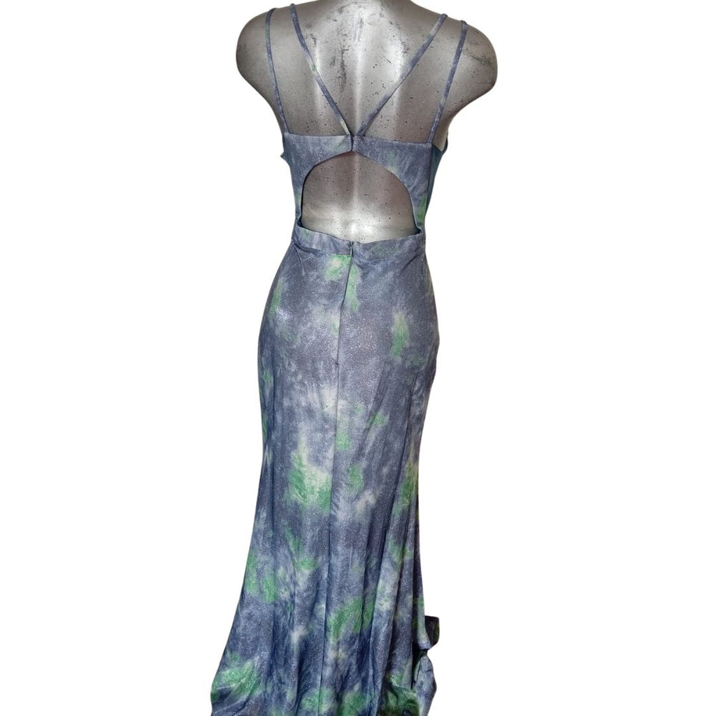 Vestido Azul y Verde con Escote Profundo y Estampado Acuarela Elegante
