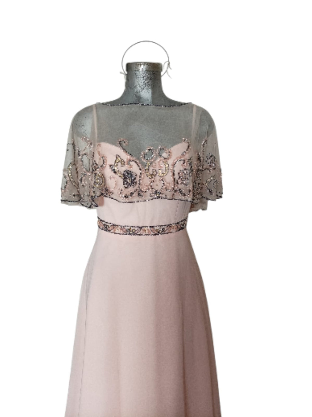 Vestido Palo de Rosa con Chalina Bordada